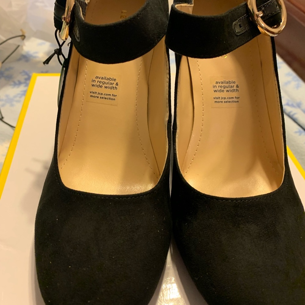 Liz Claiborne Black Heels with Gold Buckle